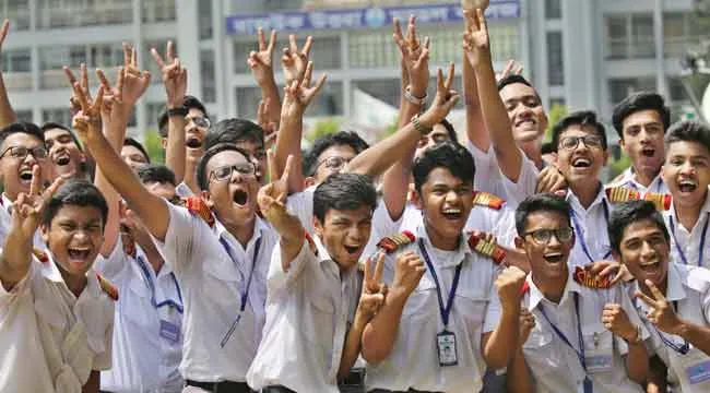 শতভাগ পাস ৩৪৫টি শিক্ষাপ্রতিষ্ঠানে