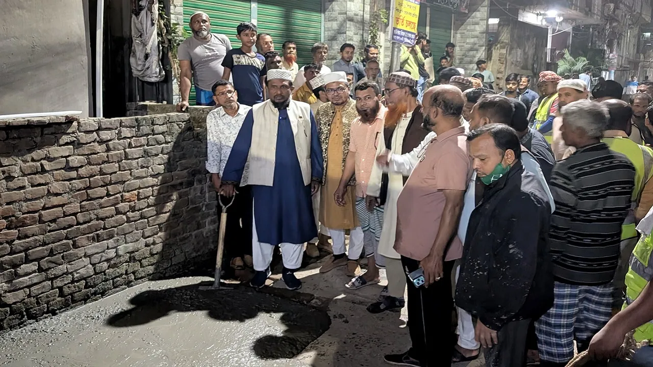 অতীতে যারা ক্ষমতায় ছিল তারা উন্নয়নের নামে রাষ্ট্রীয় সম্পদ লুটপাট করেছে