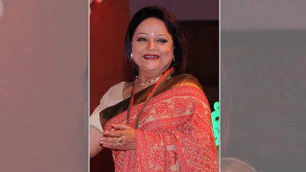 ৭২ পার হলেন সঙ্গীতশিল্পী সাবিনা ইয়াসমিন