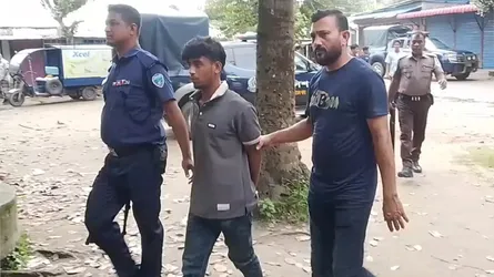 কুমিল্লায় বেড়ানোর কথা বলে কিশোরীকে ধর্ষণ, গ্রেফতার ১