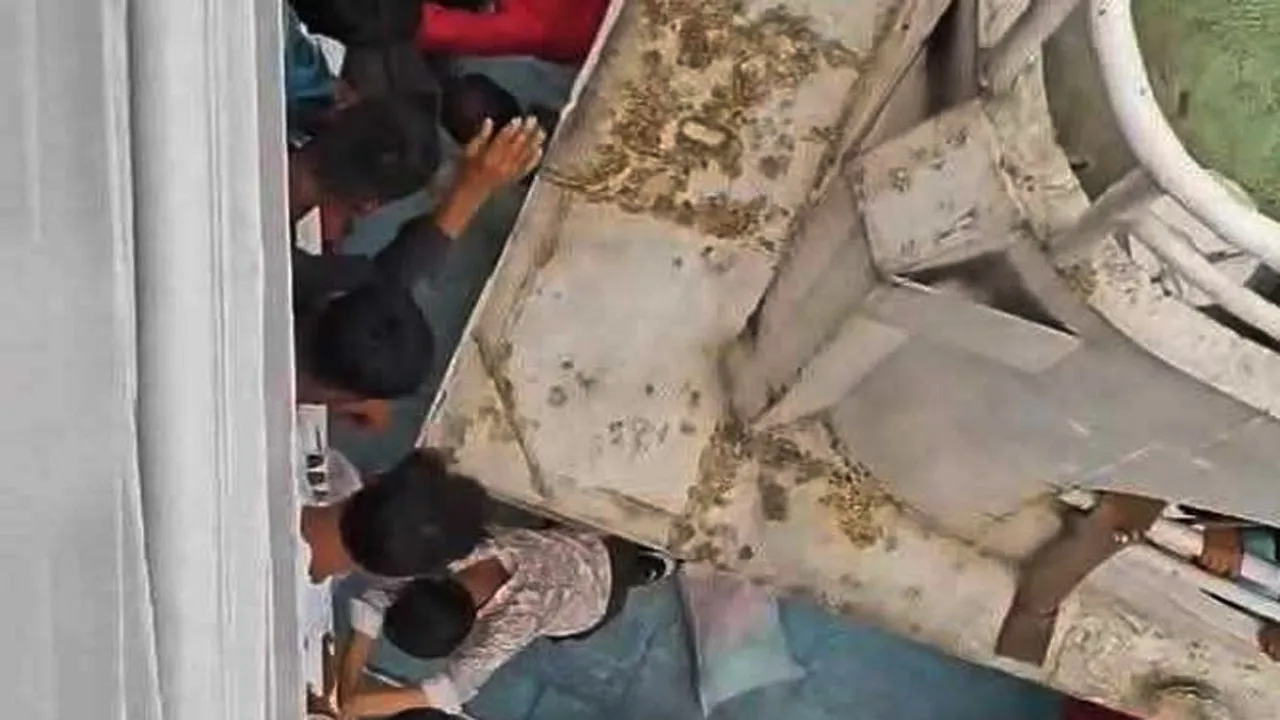 সদরঘাটে দুই লঞ্চের সংঘর্ষে নিহত ১