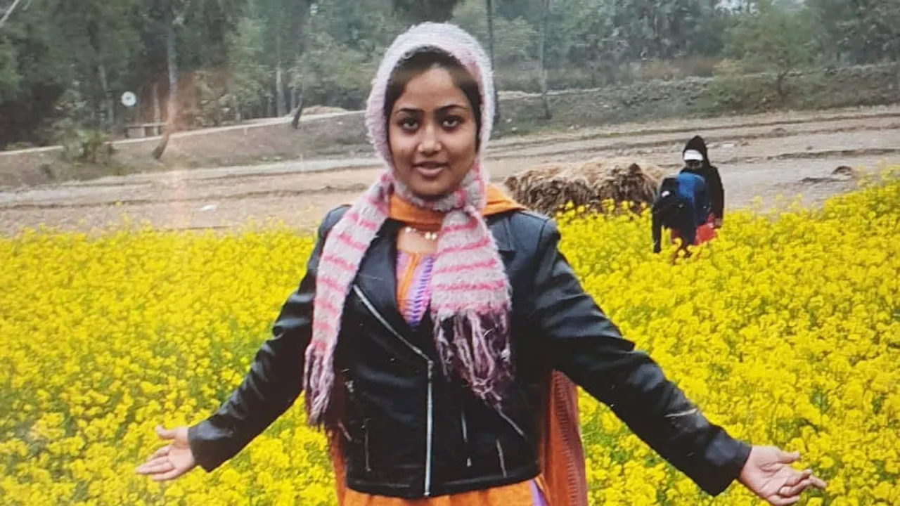 গুলশানে বাসা থেকে নারীর গলাকাটা লাশ উদ্ধার