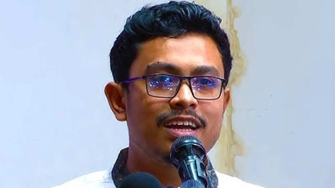 ফজলুল হক হলেও এগিয়ে সাদিক কায়েম