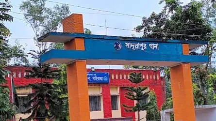 সাদুল্লাপুরে ট্রাক্টরের চাপায় বৃদ্ধা নিহত