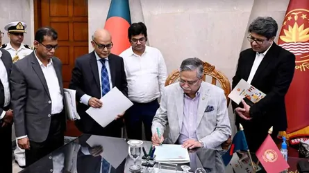 বাজেটের প্রস্তাবিত অর্থবিলে স্বাক্ষর করলেন রাষ্ট্রপতি