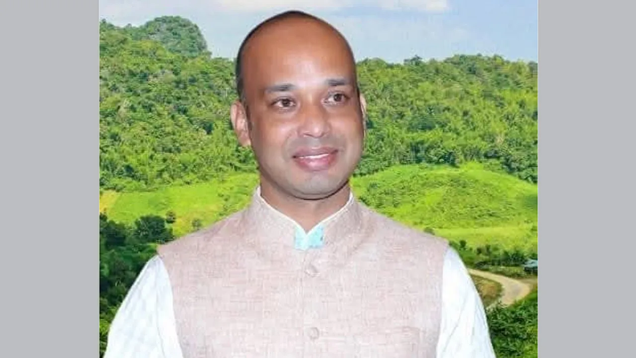 সাবেক আইজিপি বেনজিরসহ সরকারি কর্মকর্তাদের অর্থ বিদেশে পাচারে জড়িত সাইদুল গ্রেফতার