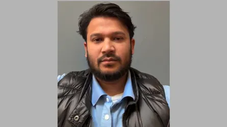 বউ নিয়ে কেউ ঘুমাতে পারবেন না : ফেসবুক লাইভে আ’লীগ নেতা