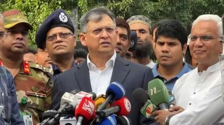 চাঁদাবাজ ও সন্ত্রাসীদের না ধরলে আইনশৃঙ্খলা বাহিনীর বিরুদ্ধে ব্যবস্থা