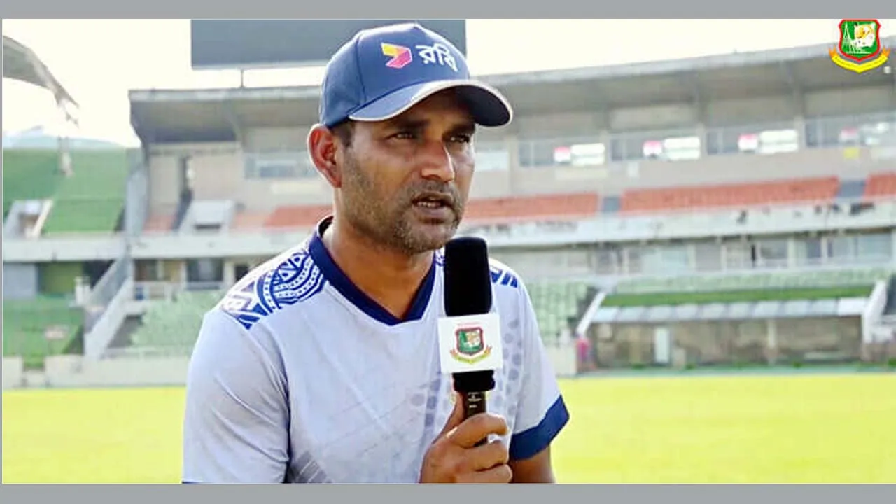 বাড়ল সালাউদ্দিনের চুক্তির মেয়াদ, বেতন প্রায় ১০ লাখ