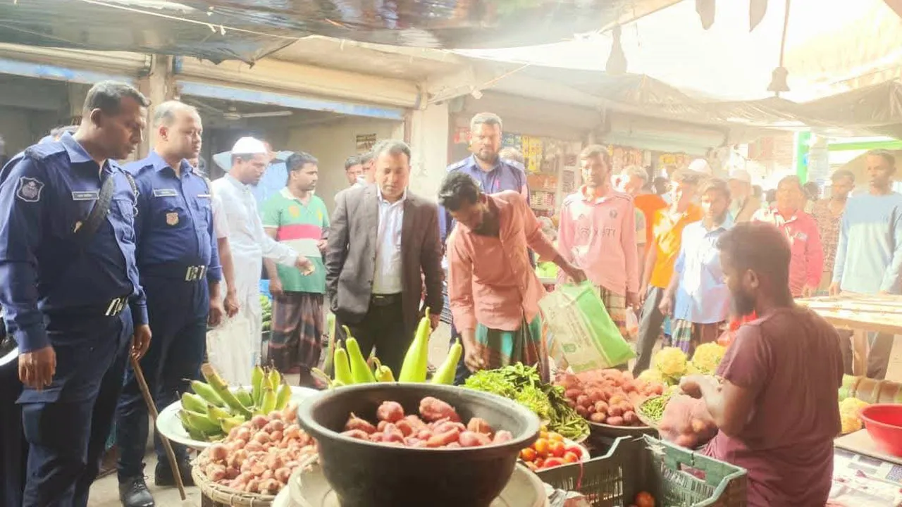 সালথায় ভ্রাম্যমাণ আদালতে ৪ ব্যবসায়ীকে জরিমানা