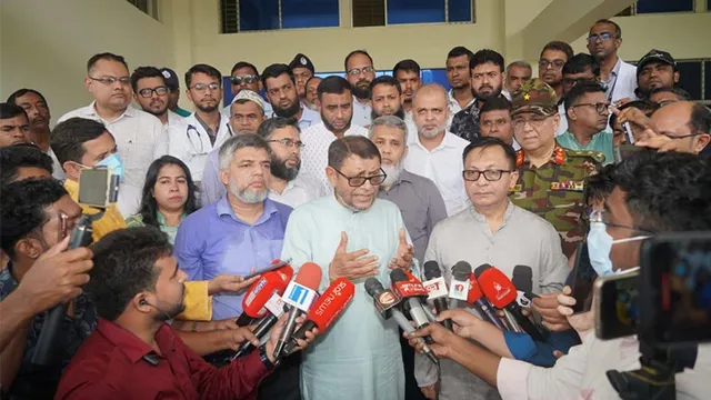 দেশের প্রতিটি সরকারি হাসপাতালকে দালালমুক্ত করা হবে : স্বাস্থ্যমন্ত্রী