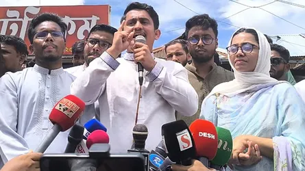 নাম বুড়িমারী এক্সপ্রেস কিন্তু বুড়িমারী স্টেশনে আসে না, এটা মুলা ঝুলানোর মতো