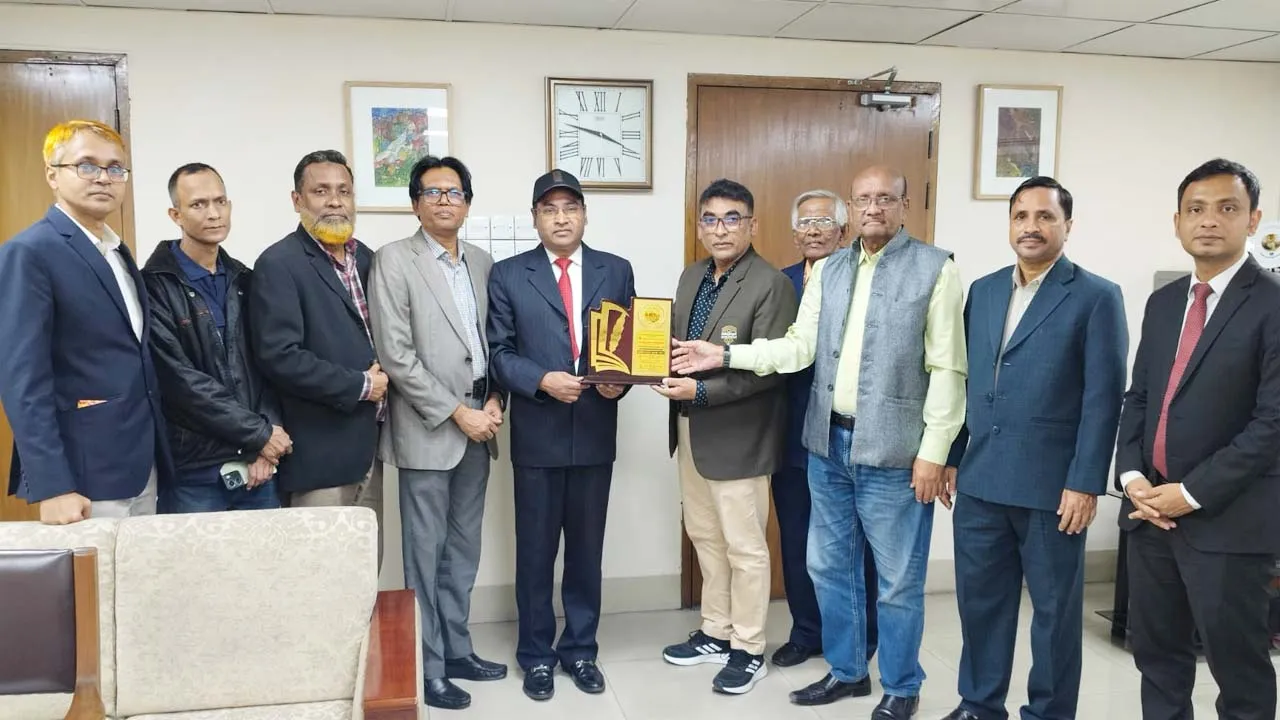 সার্ক বিষয়ে পররাষ্ট্র মন্ত্রণালয়ের কর্মকর্তাদের সাথে এসজেএফ নেতাদের বৈঠক