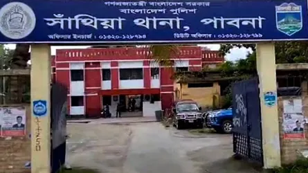 সাঁথিয়ায় রাতে বেপরোয়া ডাকাতি, আইনশৃঙ্খলার চরম অবনতি