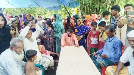২৭ দিন পর দেশে ফিরল লেবাননে ড্রোন হামলায় নিহত ২ প্রবাসীর লাশ
