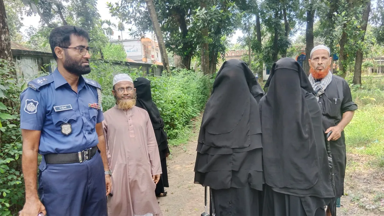 সাটুরিয়ায় নিখোঁজ ২ মাদরাসা শিক্ষার্থী সাভার থেকে উদ্ধার