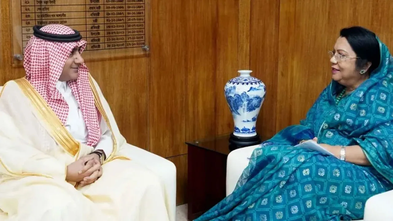 বাংলাদেশে রিয়াদ এয়ারের ফ্লাইট চালুর আগ্রহ সৌদি দূতের