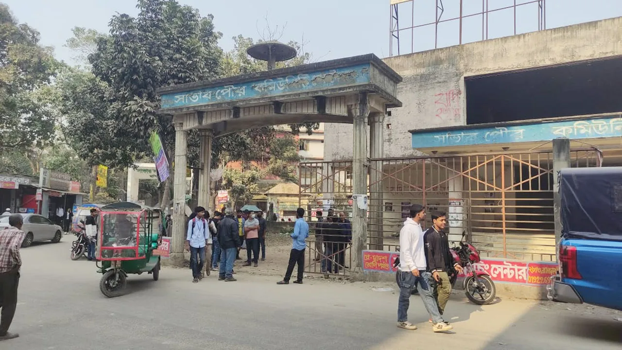 সাভার পৌর কমিউনিটি সেন্টার থেকে আবারো দু’টি পোড়া লাশ উদ্ধার
