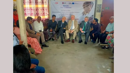 সাভার ট্যানারিতে ইইউ প্রতিনিধি দলের সিইটিপি পরিদর্শন