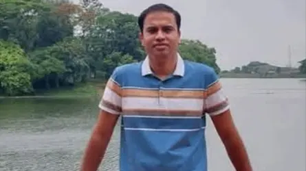 সাভারে টয়লেট থেকে যুবকের লাশ উদ্ধার