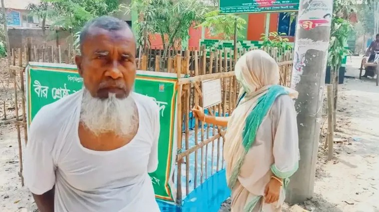 ছেলের স্বপ্নের বাংলাদেশ দেখার অপেক্ষায় আবু সাঈদের মা