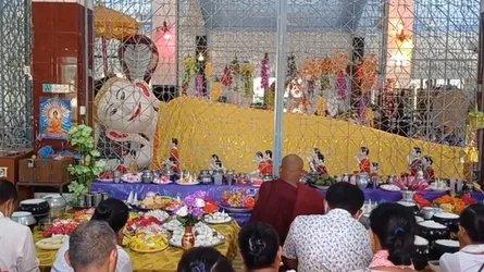 খাগড়াছড়িতে ধর্মীয় ভাবগাম্ভীর্যে মধু পূর্ণিমা উদযাপন