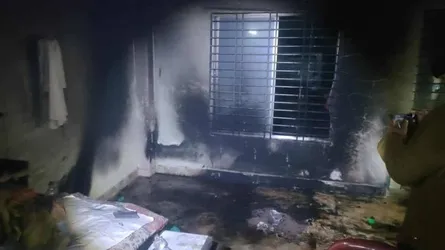 আওয়ামী লীগ নেতা লিপটনের বাড়িতে আগুন