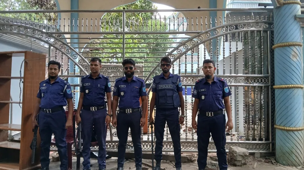 গোয়ালন্দে নুরাল পাগলের দরবারে হামলা, ৩৫০০ জনের বিরুদ্ধে মামলা