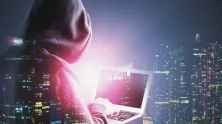 ডিজিটাল ব্ল্যাকমেইলের ফাঁদ  ব্যক্তি থেকে রাজনীতি