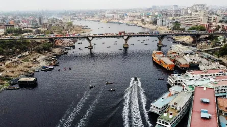 ঢাকা হারিয়েছে ৭ নদী ১৭ সংযোগ খাল