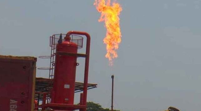 Gas