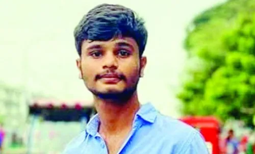 ‘মা, আমাকে মাফ করে দিও’  শেষ ফোনকলের পর আর ফেরেনি রাজন