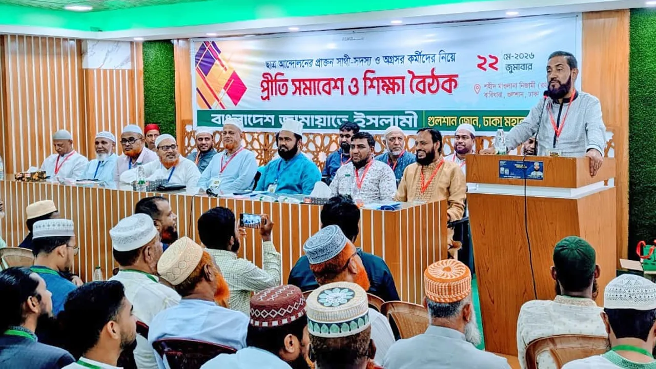 কোরবানির শিক্ষায় মানবিক সমাজ গঠনের আহ্বান সেলিম উদ্দিনের