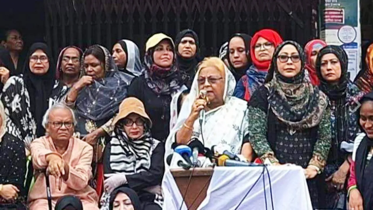 ফ্যাসিস্টরা পালিয়ে গেলেও নারী-শিশুরা কেন নিরাপত্তাহীন, প্রশ্ন সেলিমা রহমানের