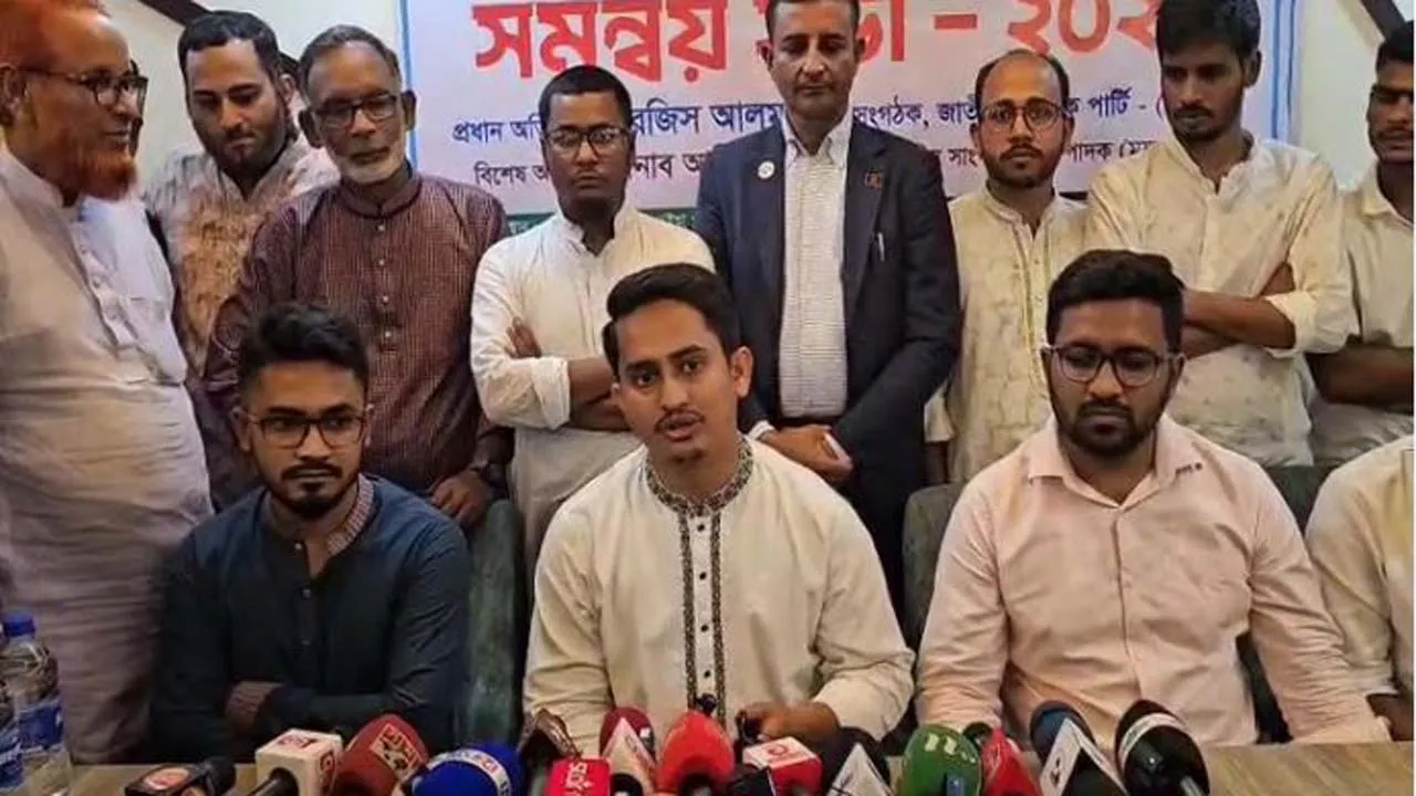 নির্বাচনে শাপলা প্রতীক নিয়েই অংশ নেবে এনসিপি : সারজিস আলম