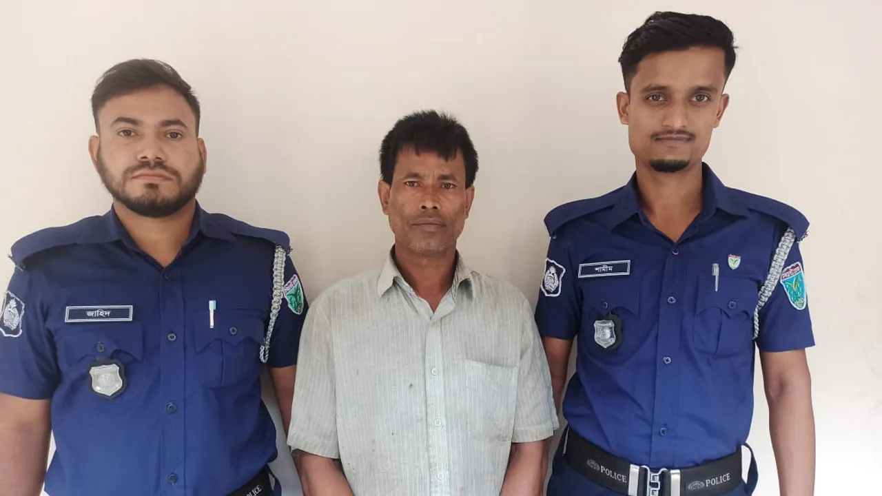 কুলাউড়ায় মেয়েকে ধর্ষণের অভিযোগে বাবা আটক