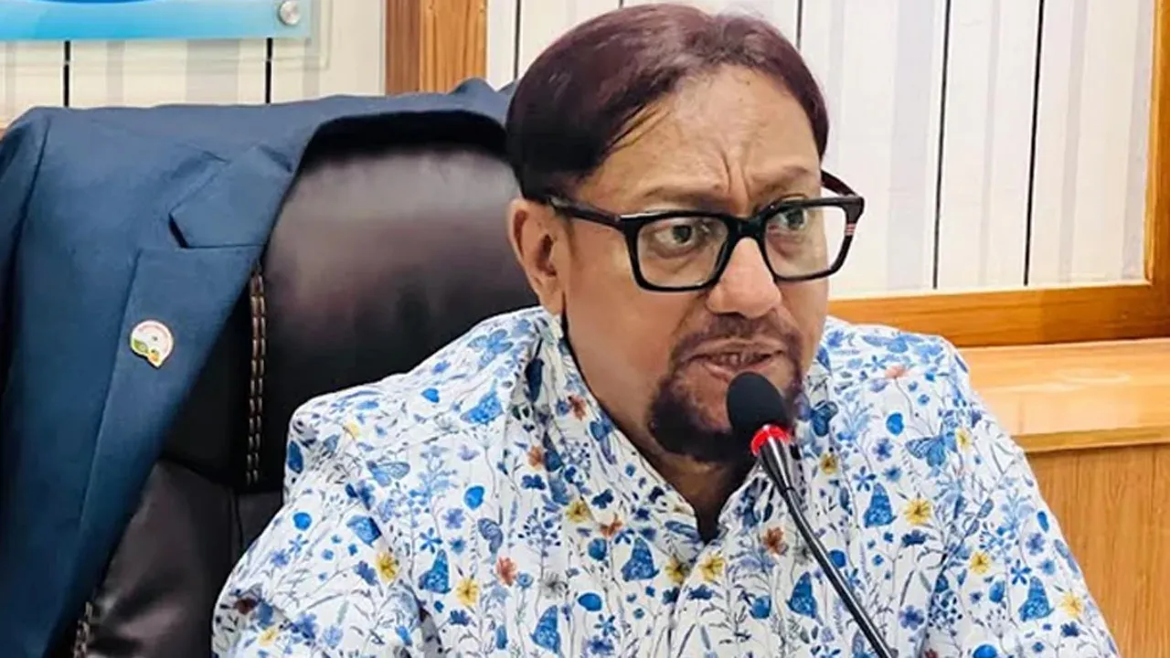 চট্টগ্রাম শহরের যোগাযোগ ব্যবস্থাকে নতুন আঙ্গিকে সাজানো হবে : মেয়র শাহাদাত
