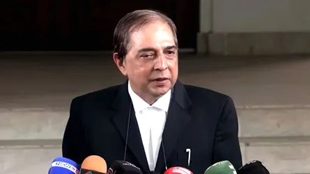 গণভোটের বাস্তবায়ন অসম্ভবের দিকে চলে গেছে : ড. শাহদীন মালিক