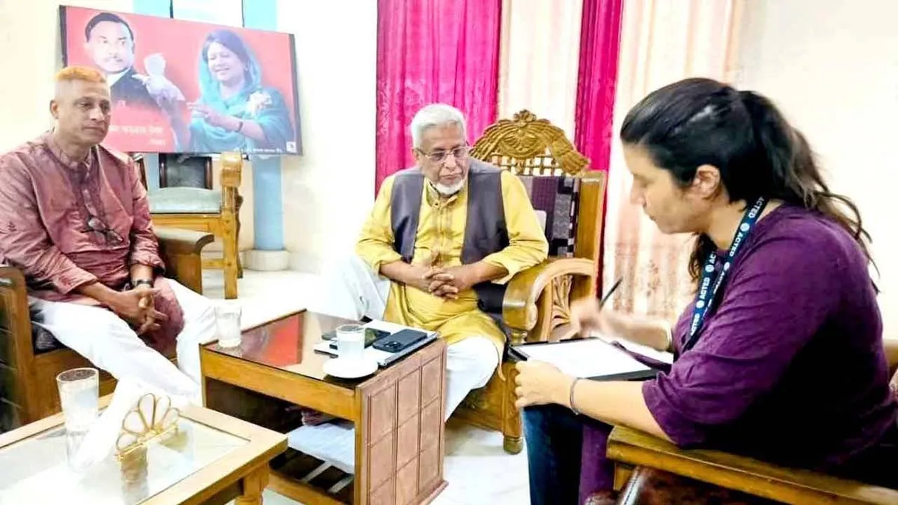 রোহিঙ্গা সঙ্কটে স্থানীয় ক্ষতির চিত্র তুলে ধরলেন সাবেক এমপি শাহজাহান চৌধুরী