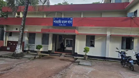আটক মাদক কারবারির সাথে পুলিশের অর্থ লেনদেনের চ্যাট প্রকাশের দাবি