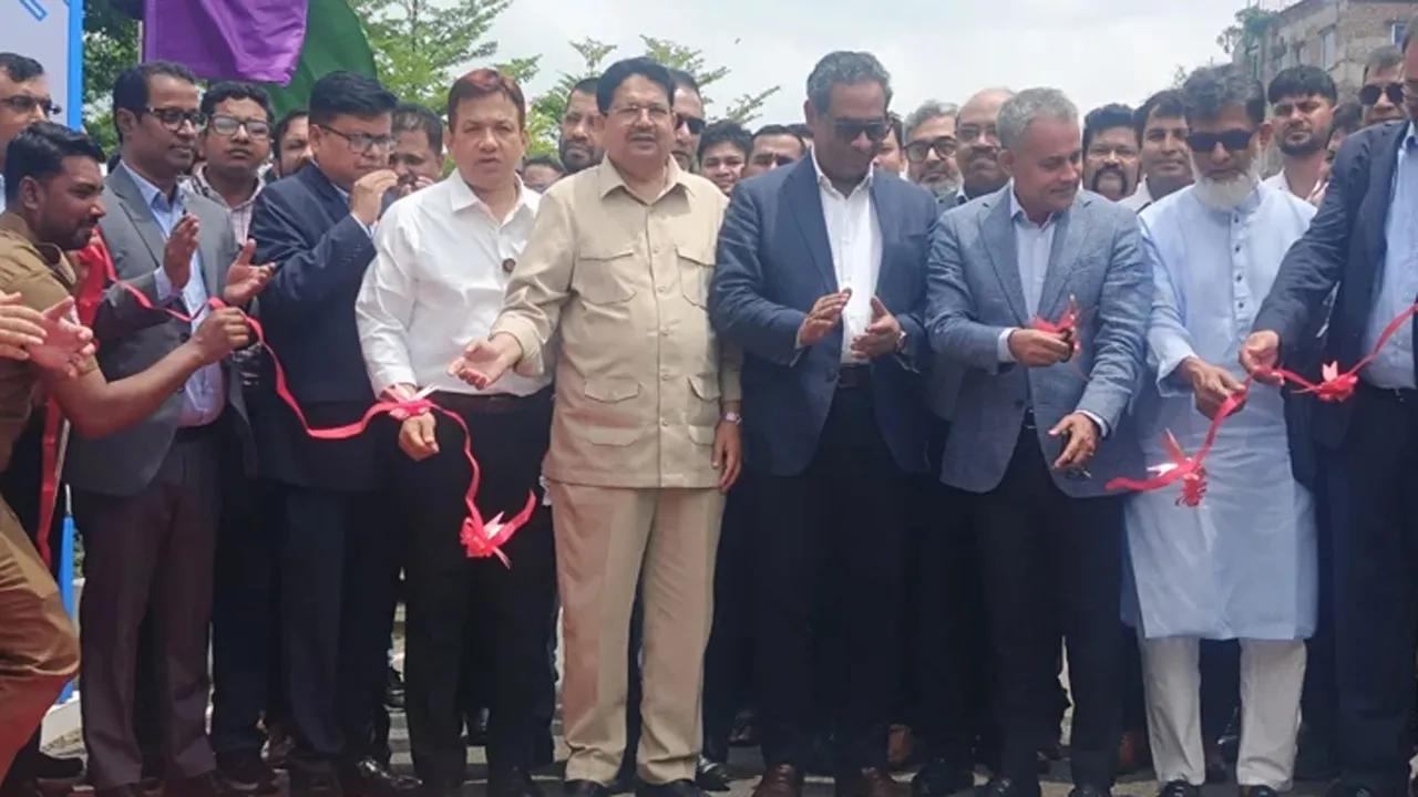 ২০৩০ সালের মধ্যে সড়ক দুর্ঘটনা অর্ধেকে নামিয়ে আনা হবে : মন্ত্রী