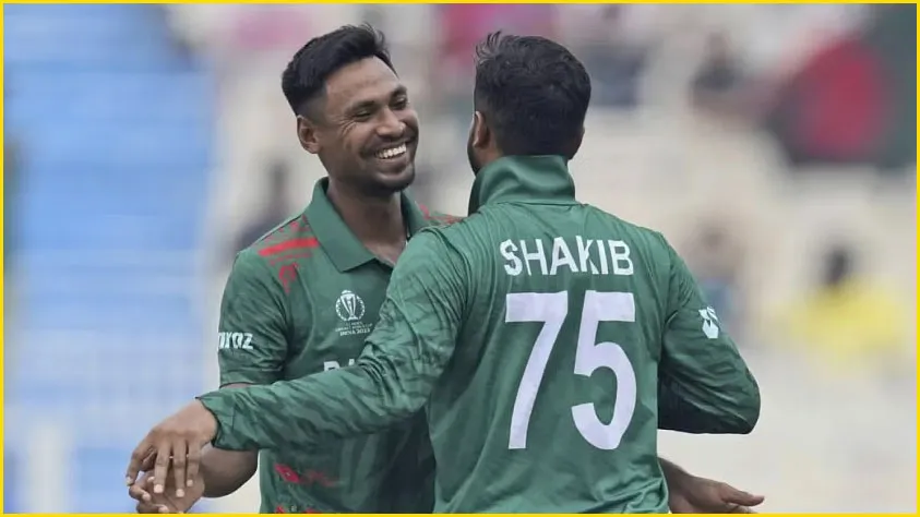 ৭ উইকেট দূরে মোস্তাফিজ