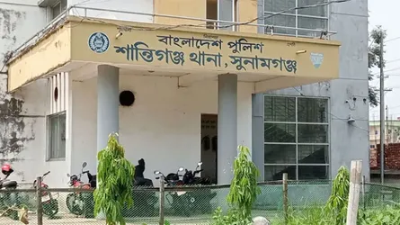 সুনামগঞ্জে প্রাইভেট কার-মোটরসাইকেলের মুখোমুখি সংঘর্ষে নিহত ২