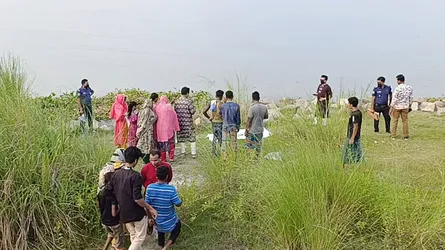 পদ্মা নদী থেকে খণ্ডিত হাত-পা উদ্ধার
