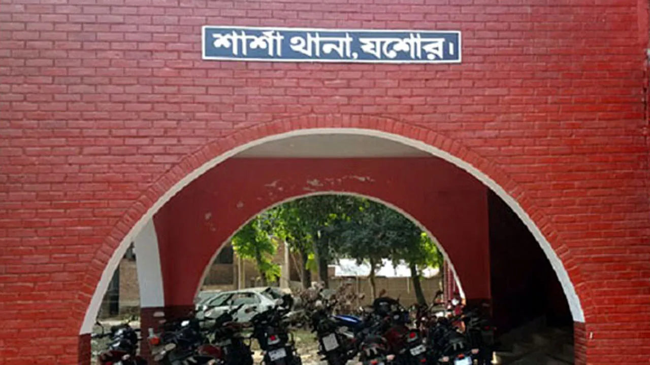 যশোরের শার্শায় দুই শিশুপুত্রসহ বাবার লাশ উদ্ধার