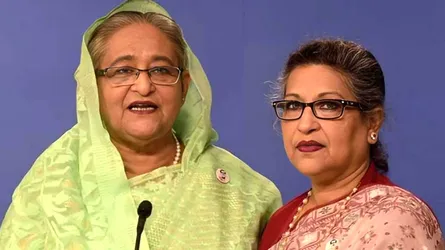 পদত্যাগ করতে শেখ হাসিনার পা ধরেছিলেন রেহানা
