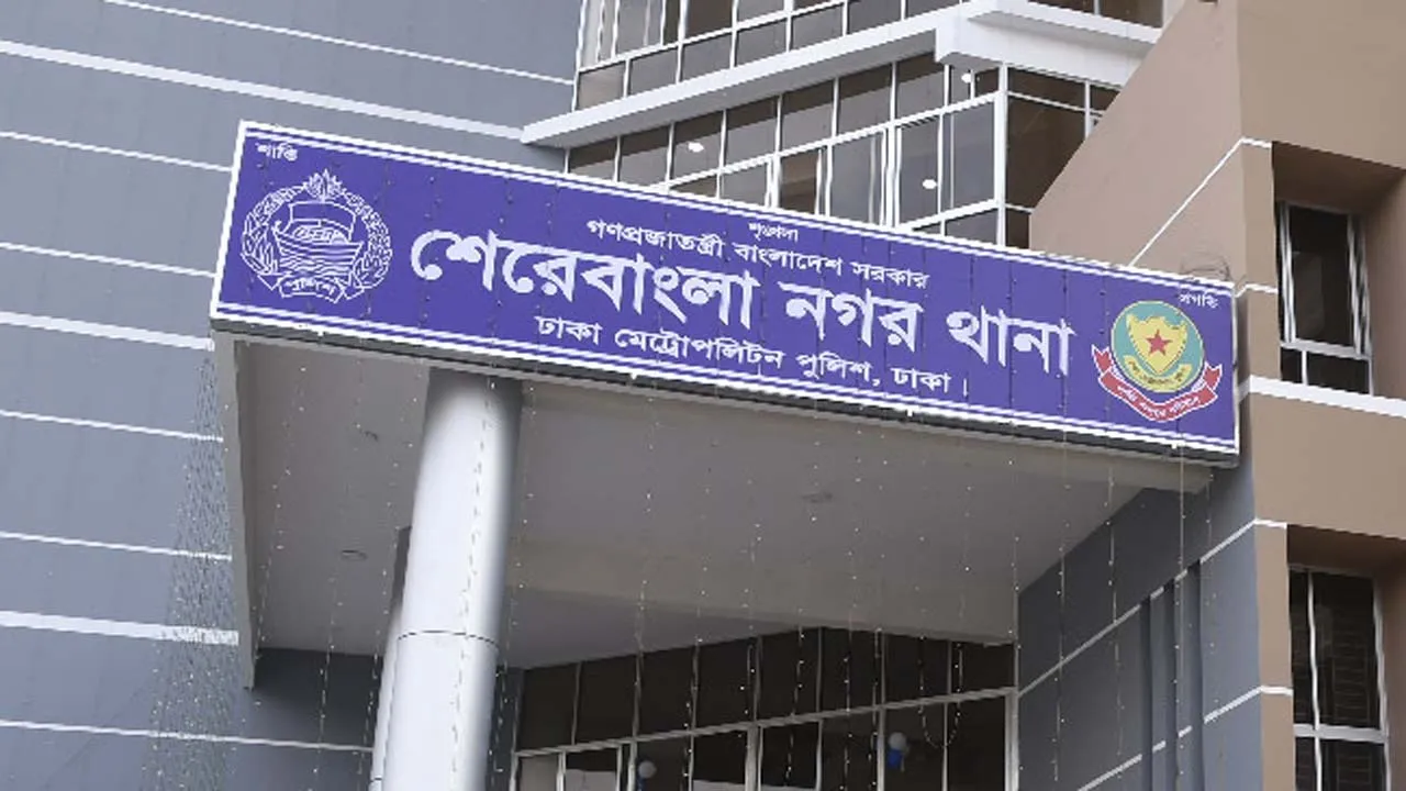 রাজধানীতে গাড়ির ধাক্কায় আহত নারীর মৃত্যু