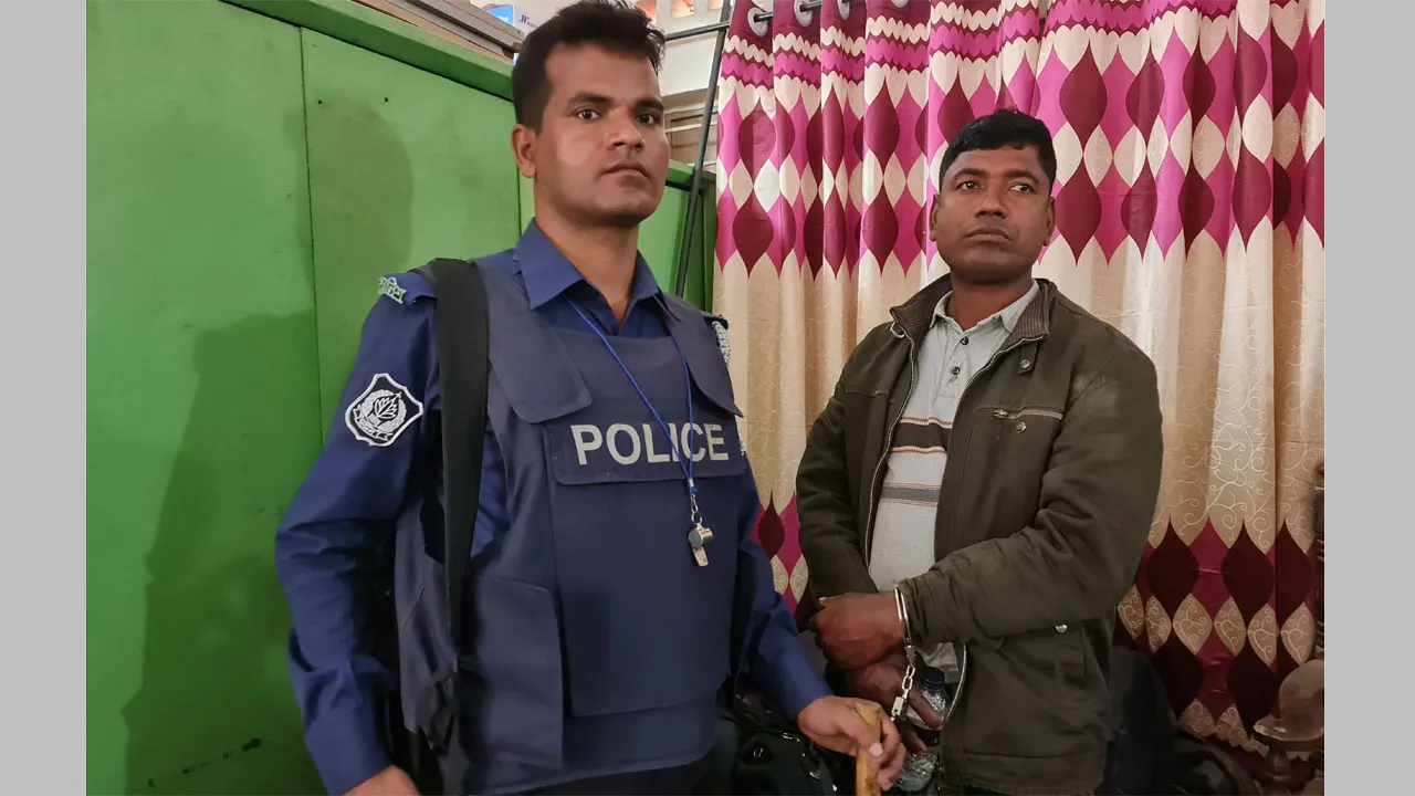 শেরপুরে ব্যালট বই ছিনতাইয়ের অভিযোগে একজনের ৩ বছরের কারাদণ্ড