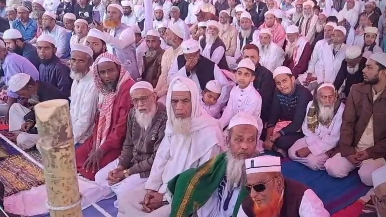 শিবচরে বাহাদুরপুর ময়দানে মাহফিল, জুমার নামাজে মুসল্লির ঢল