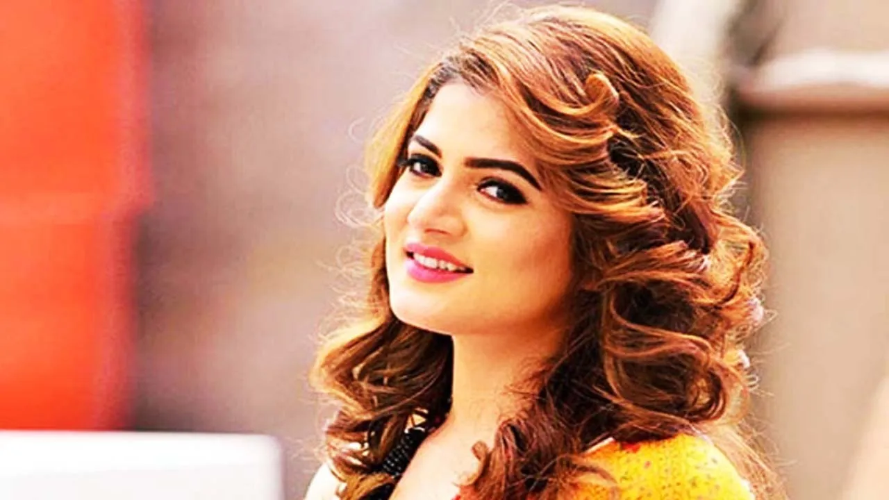 কলকাতার নায়িকা শ্রাবন্তীর তৃতীয় বিয়েবিচ্ছেদ